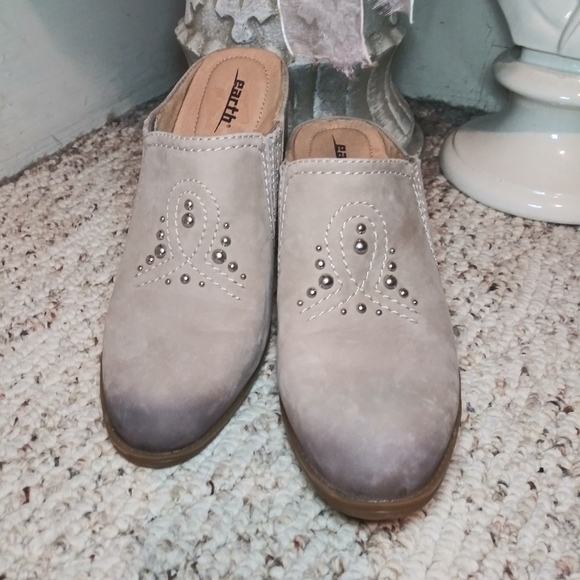 Earth Mendon Boho/Western Studded Taupe Nubuck Leather Mules - Picture 3 of 13